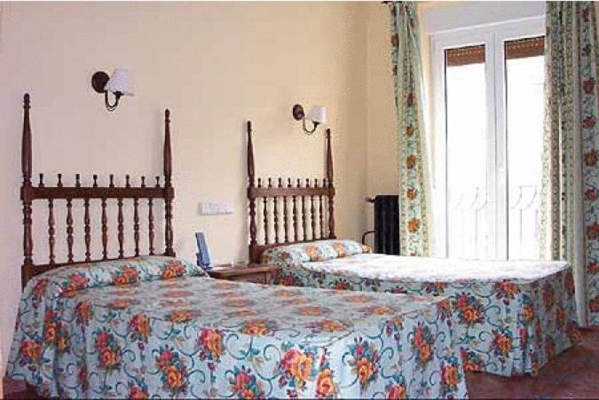 Hotel Rey Nino Ávila 部屋 写真