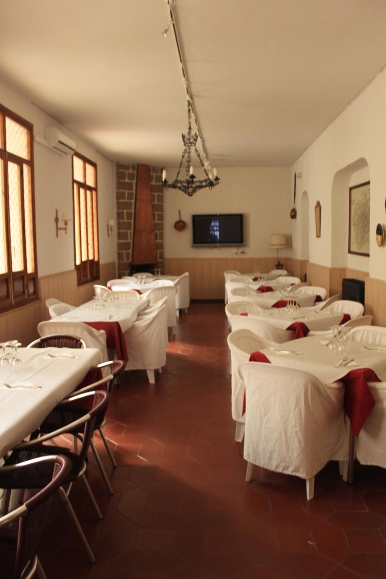 Hotel Rey Nino Ávila エクステリア 写真