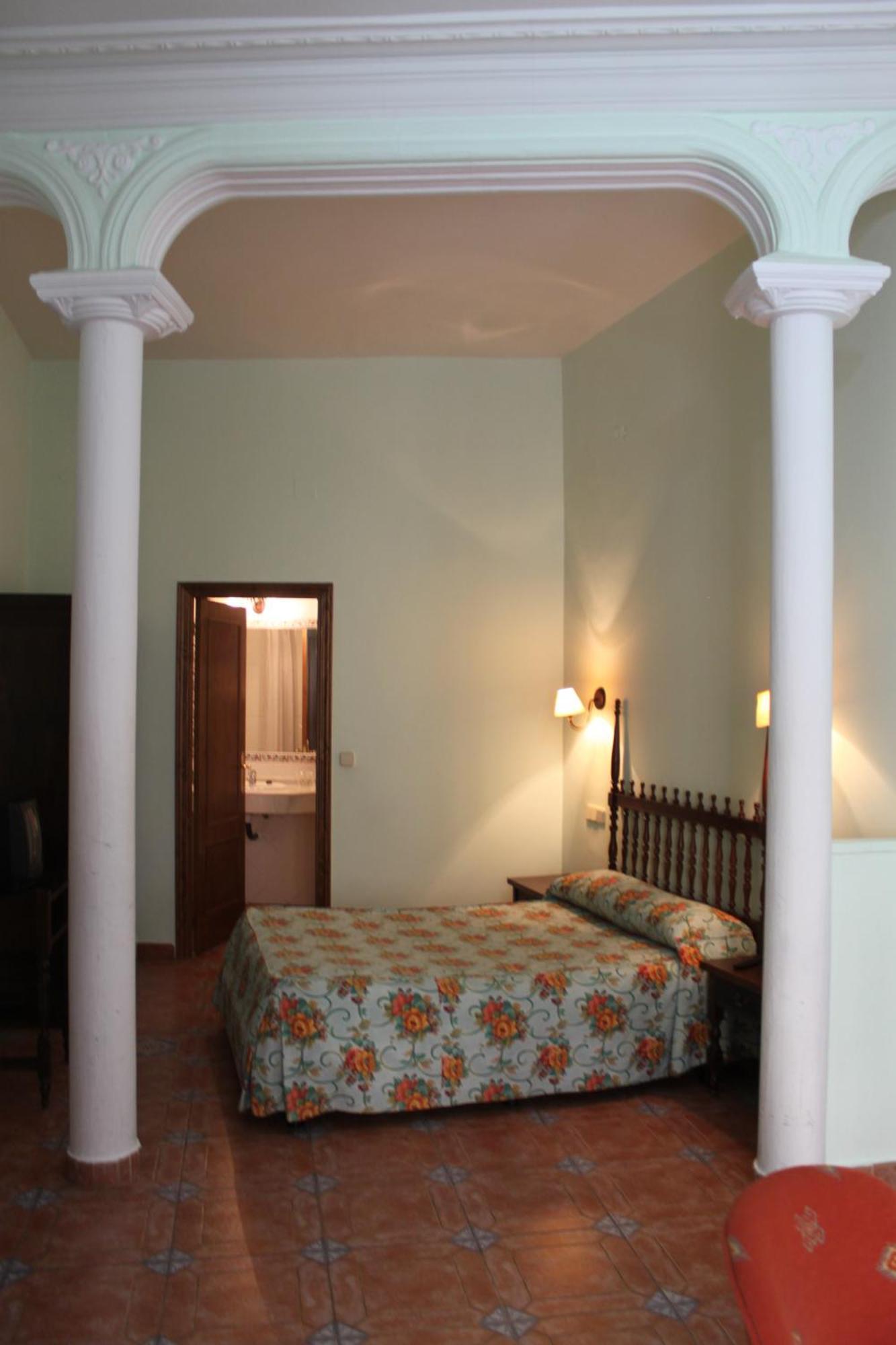 Hotel Rey Nino Ávila 部屋 写真