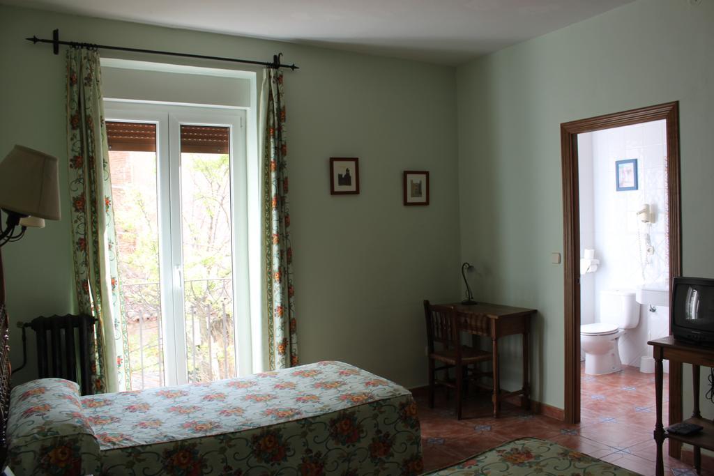 Hotel Rey Nino Ávila エクステリア 写真