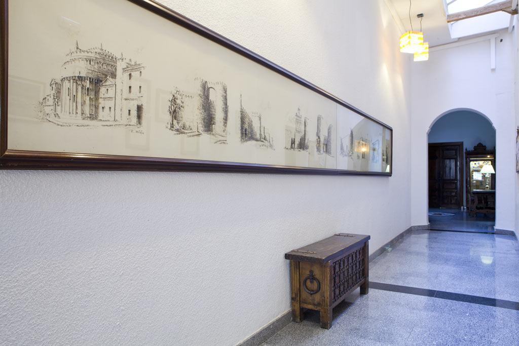 Hotel Rey Nino Ávila エクステリア 写真