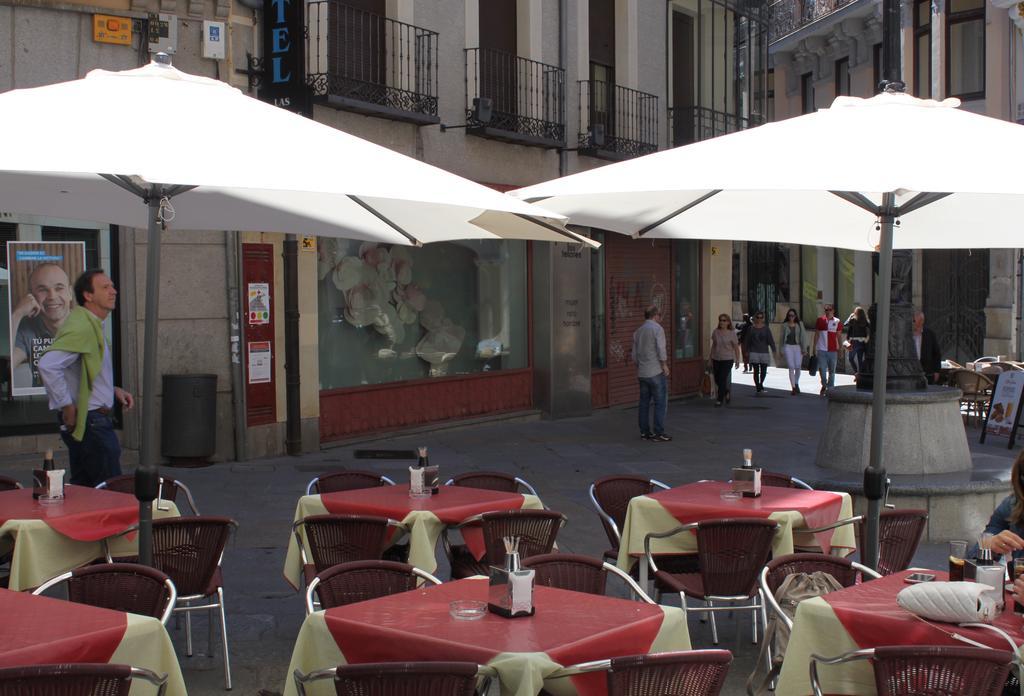 Hotel Rey Nino Ávila エクステリア 写真
